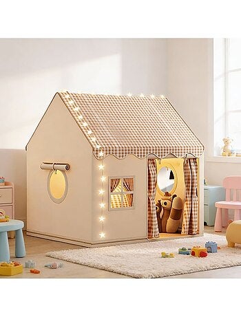 Tente maison enfant avec guirlande