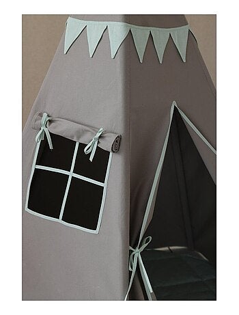 Tente Tipi avec guirlande et tapis Mint Love en coton clair
