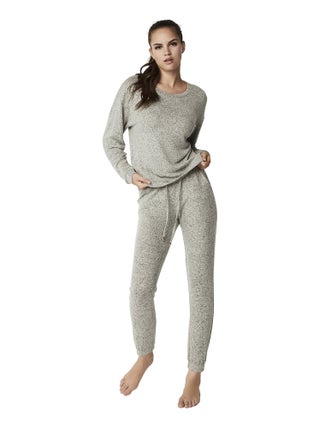 Tenue détente pyjama pantalon top manches longues BASIC P82