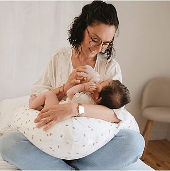 Tinéo - Coussin d'allaitement et de grossesse hérissons