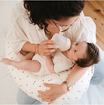 Tinéo - Coussin d'allaitement et de grossesse hérissons