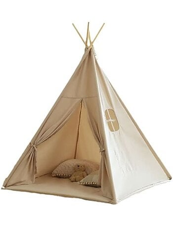 Tipi enfant avec tapis avec guirlandes