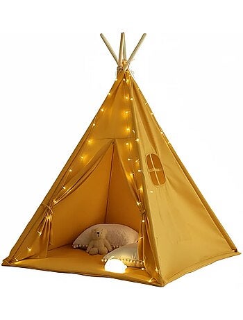 Tipi enfant avec tapis et guirlandes