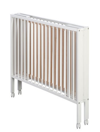 Tissi | Lit pour enfant à barreaux pliable 60x120 cm avec matelas Bois naturel