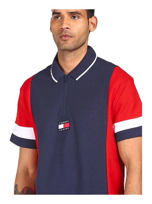 Tommy Hilfiger - Polo motif/style blocs de couleurs - Kiabi Tommy Hilfiger - Polo motif/style blocs de couleurs - Kiabi