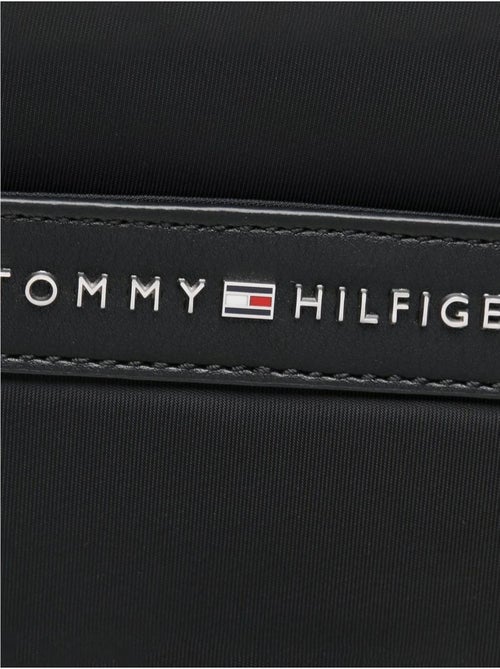 Tommy Hilfiger - Sac à dos motif/style logo - Kiabi Tommy Hilfiger - Sac à dos motif/style logo - Kiabi