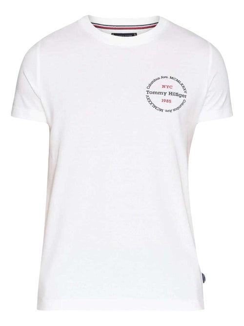 Tommy Hilfiger - T-shirt motif/style Logo dans cercle - Kiabi Tommy Hilfiger - T-shirt motif/style Logo dans cercle - Kiabi
