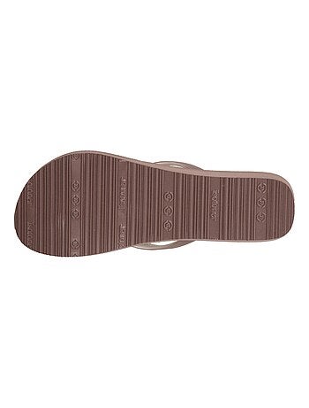 Tongs à talon de 4 cm, confortables et légères Isotoner