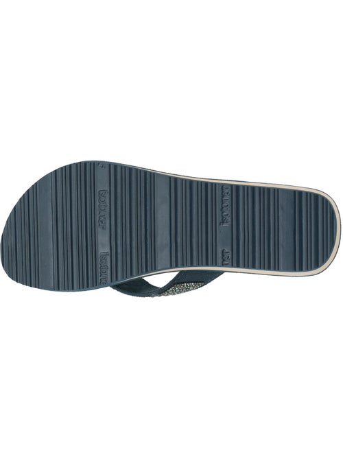 Tongs à talon de 4 cm, confortables et légères Isotoner - Kiabi Tongs à talon de 4 cm, confortables et légères Isotoner - Kiabi