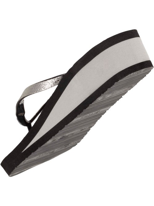 Tongs à talon de 4 cm, ultra confortables isotoner - Kiabi Tongs à talon de 4 cm, ultra confortables isotoner - Kiabi
