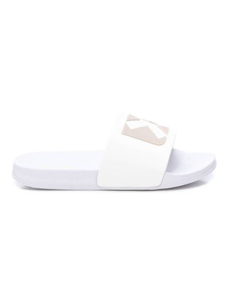 Tongs basses avec bride arrière