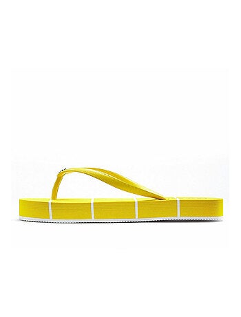 Tongs de plage rayées jaune