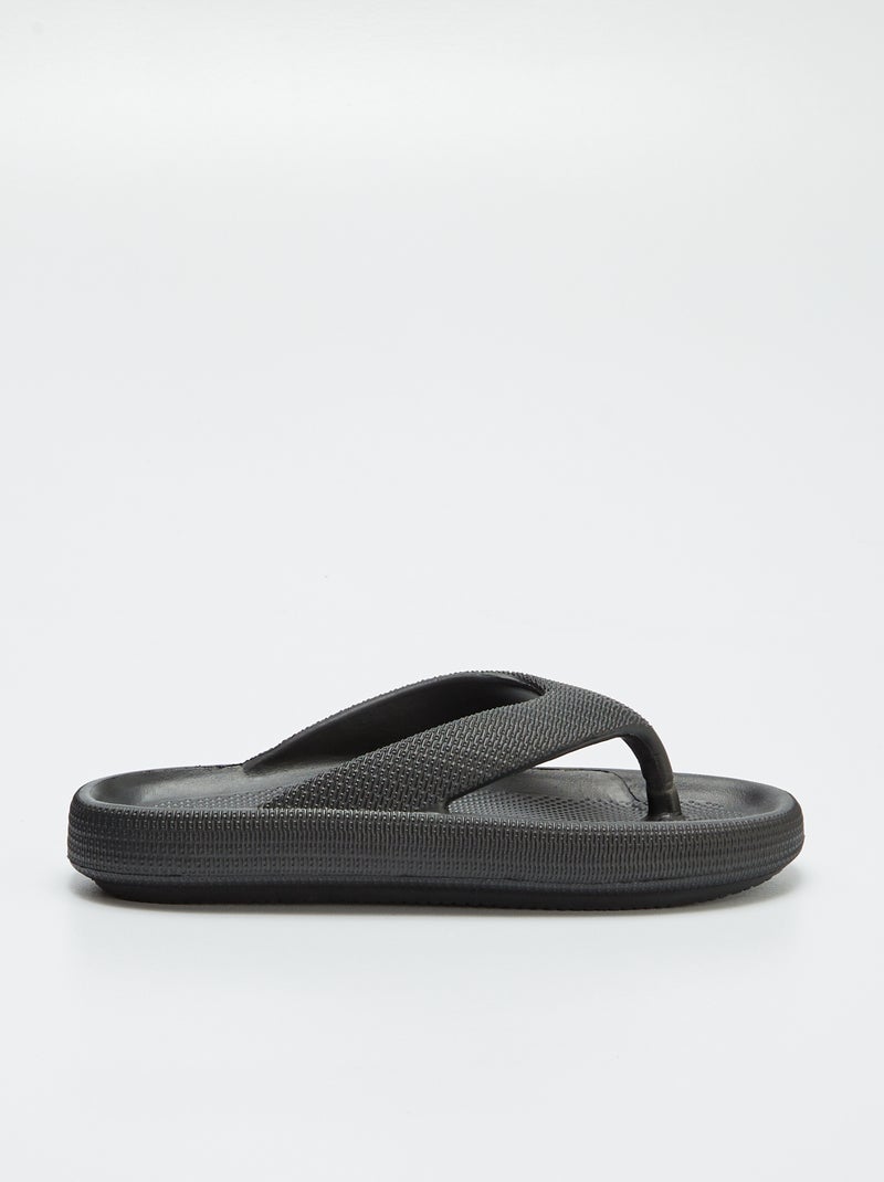 Tongs en semelle chunky Noir - Kiabi