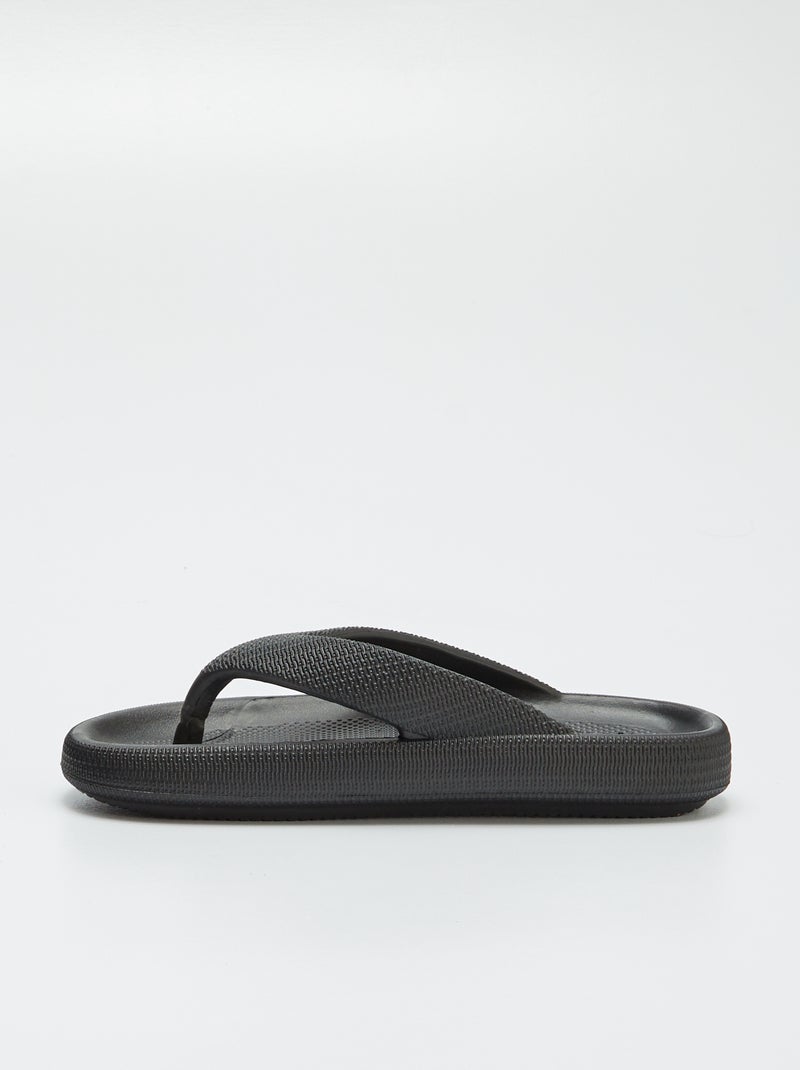 Tongs en semelle chunky Noir - Kiabi