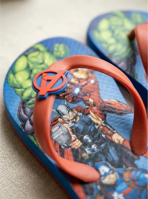 Tongs enfant antidérapantes eva avengers marvel - Kiabi Tongs enfant antidérapantes eva avengers marvel - Kiabi