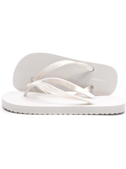 Tongs Femme Calvin Klein Jeans - Kiabi Tongs Femme Calvin Klein Jeans - Kiabi