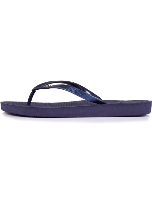 Tongs souples, légères, résistantes à l'affaissement et durable. isotoner - Kiabi Tongs souples, légères, résistantes à l'affaissement et durable. isotoner - Kiabi