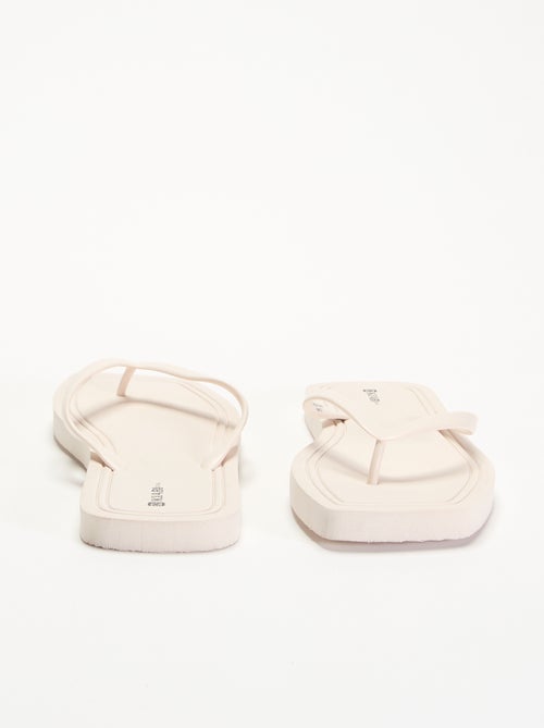 Tongs unies - Kiabi