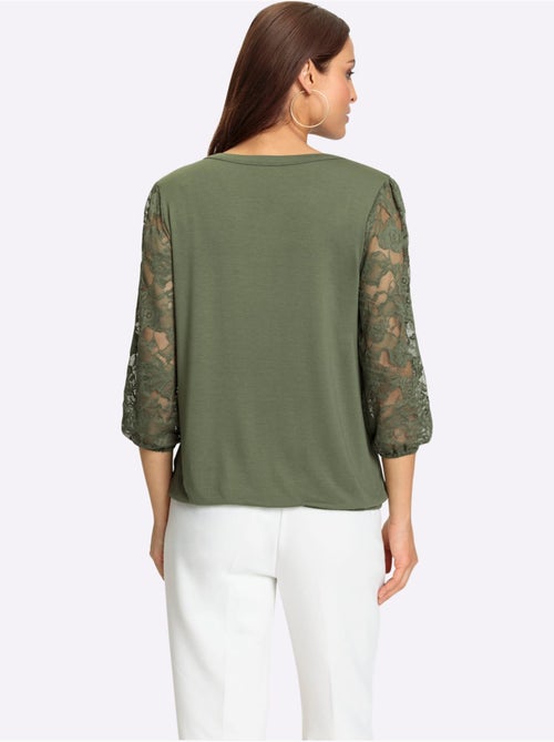 Top à manches trois quarts en dentelle et col rond fluide - Taille standard - Witt - Kiabi Top à manches trois quarts en dentelle et col rond fluide - Taille standard - Witt - Kiabi