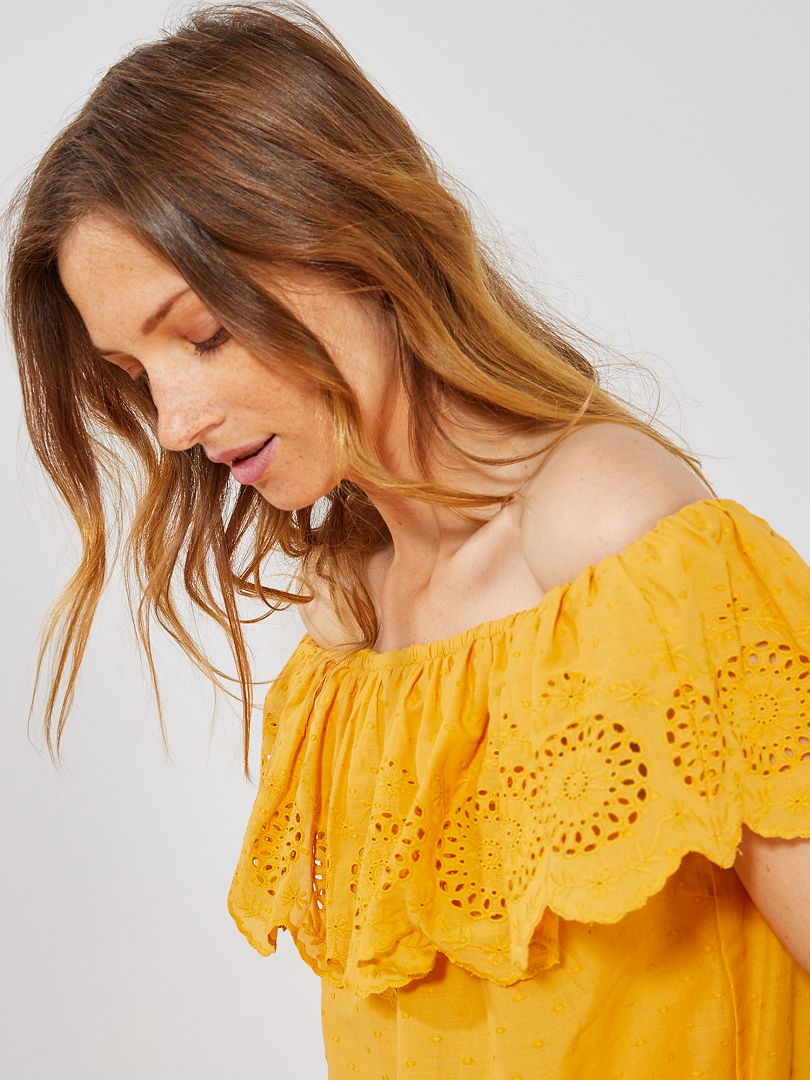 broderie anglaise bardot top