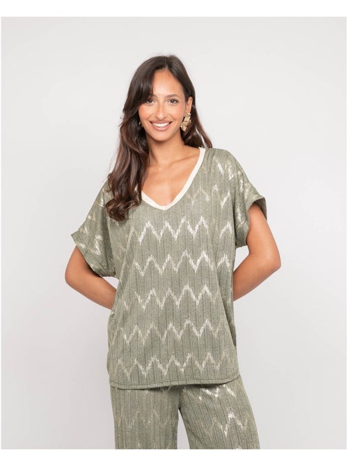 Top col v motifs FERIDE - Kiabi Top col v motifs FERIDE - Kiabi