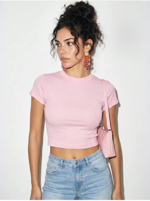 Top court femme en coton et lycra, coupe slim lucci - Kiabi Top court femme en coton et lycra, coupe slim lucci - Kiabi
