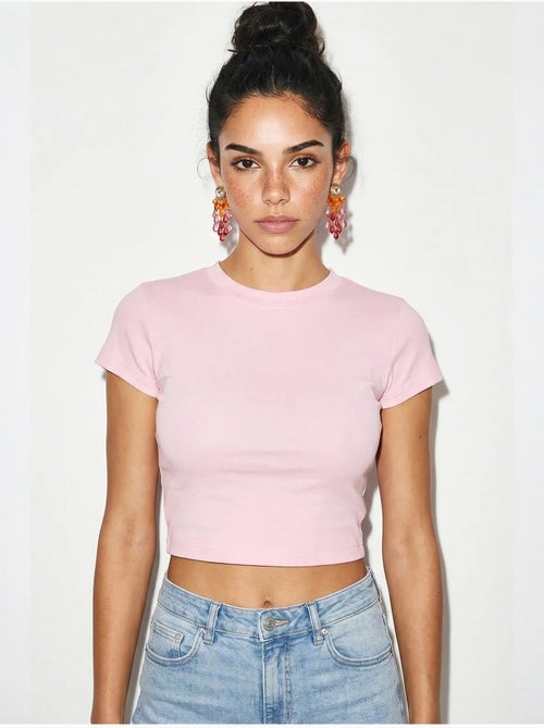 Top court femme en coton et lycra, coupe slim lucci - Kiabi Top court femme en coton et lycra, coupe slim lucci - Kiabi