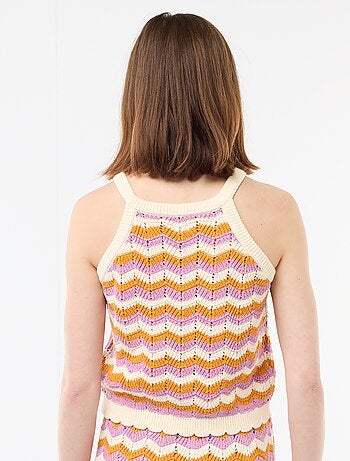 Top en crochet à emmanchures américaines