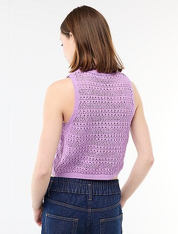 Top en crochet ajouré avec emmanchures larges