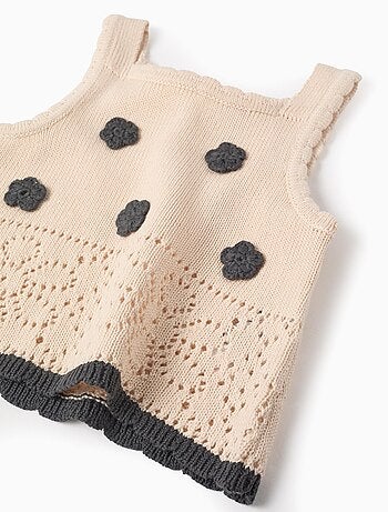 Top en Maille avec Fleurs au Crochet