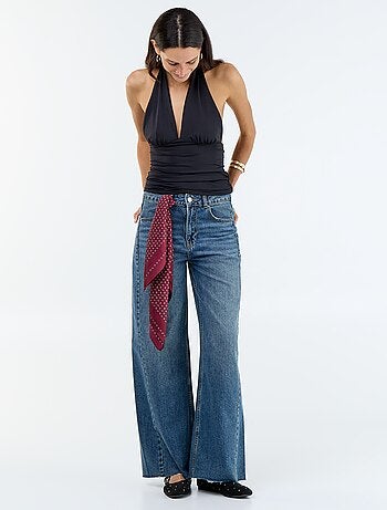 Top en matière stretch tour de cou