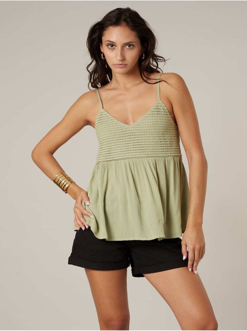 Top femme à bretelles smocké effet crochet 'Deeluxe' - Kiabi