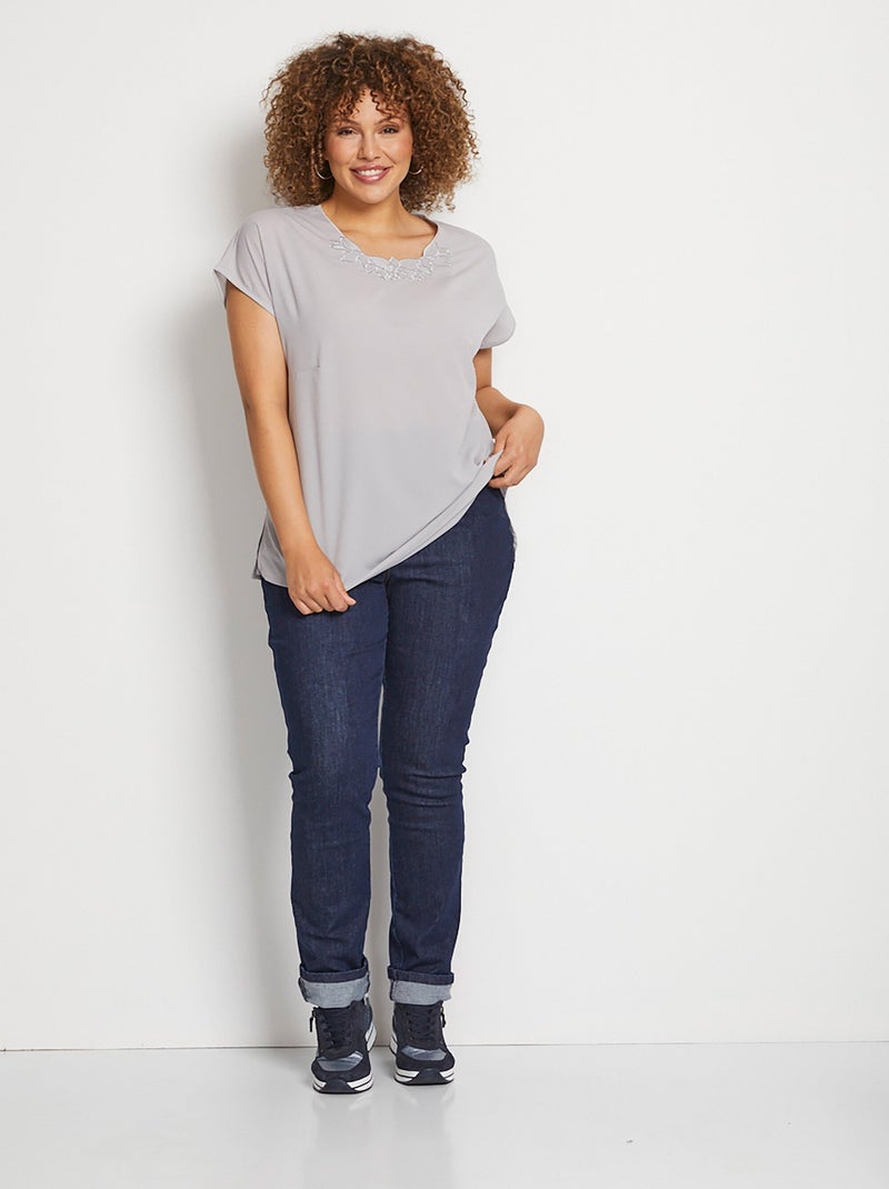 Top long manches courtes broderies col rond Argenté - Kiabi