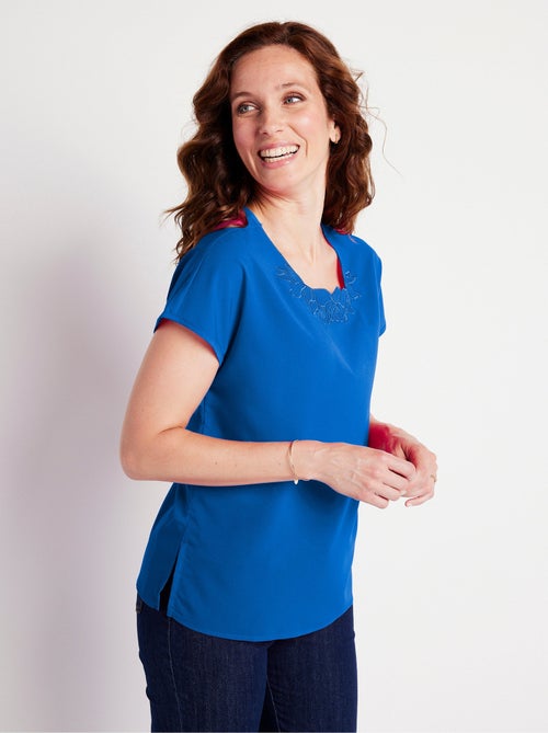 Top long manches courtes broderies col rond - Kiabi