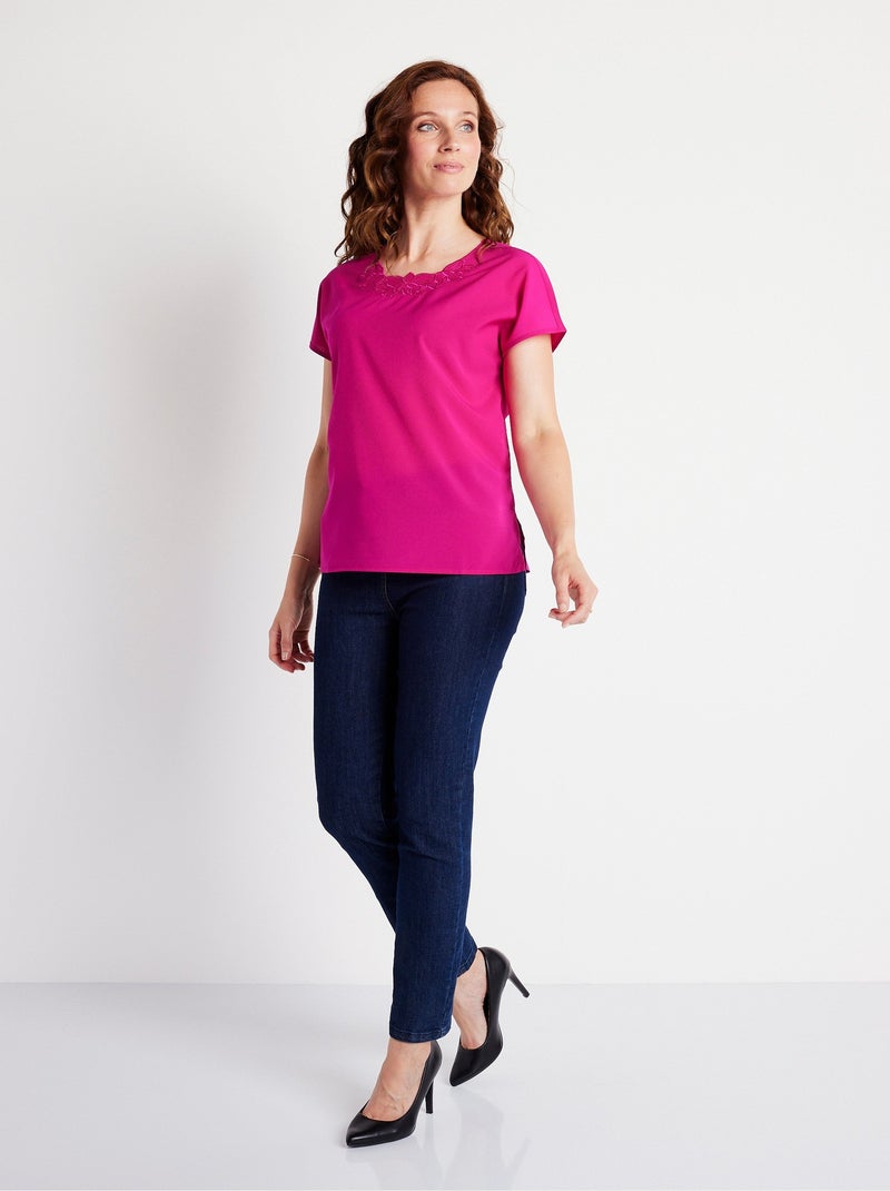Top long manches courtes broderies col rond Rose - Kiabi