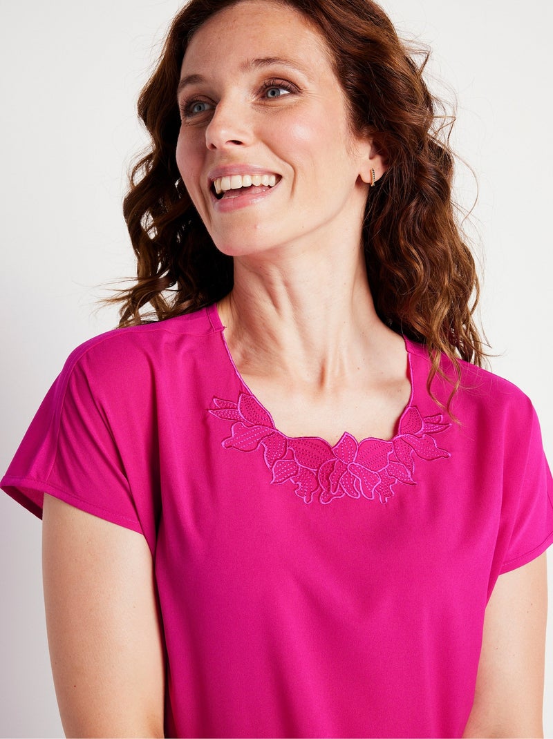 Top long manches courtes broderies col rond Rose - Kiabi