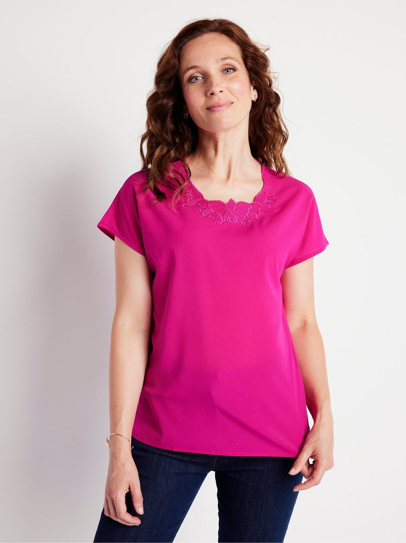 Top long manches courtes broderies col rond Rose fushia - Kiabi
