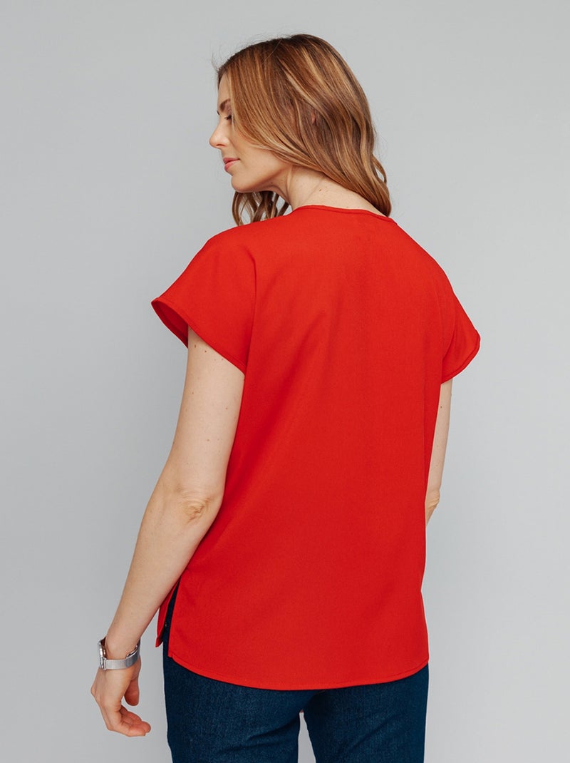 Top long manches courtes broderies col rond Rouge - Kiabi