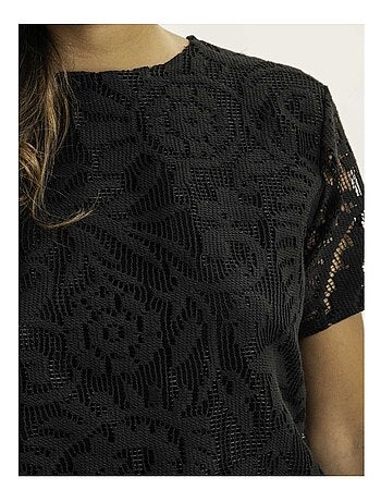 Top manches courtes motifs dentelle FLORIE