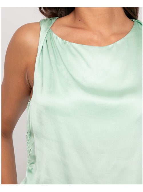 Top sans manches effet satin FARESSIE - Kiabi Top sans manches effet satin FARESSIE - Kiabi