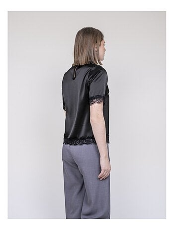 Top satin finition dentelle FERNADA