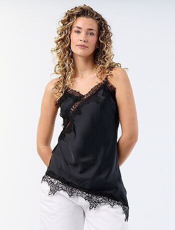 Top satiné asymétrique avec dentelle