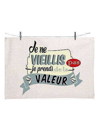 Torchon en coton décoré je ne vieillis pas