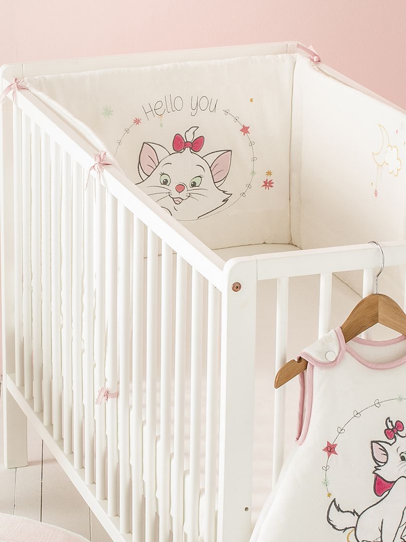 Tour de lit bébé : j'en achète un ou pas ? 
