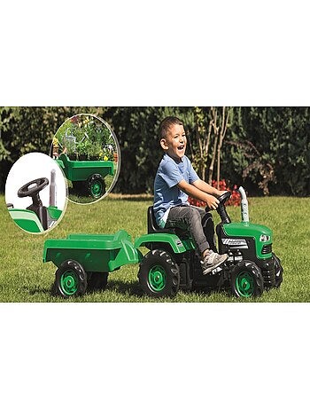 Tracteur à pédales avec remorque