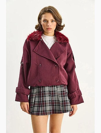 Trench-coat en fausse fourrure avec fermeture à boucle lucci