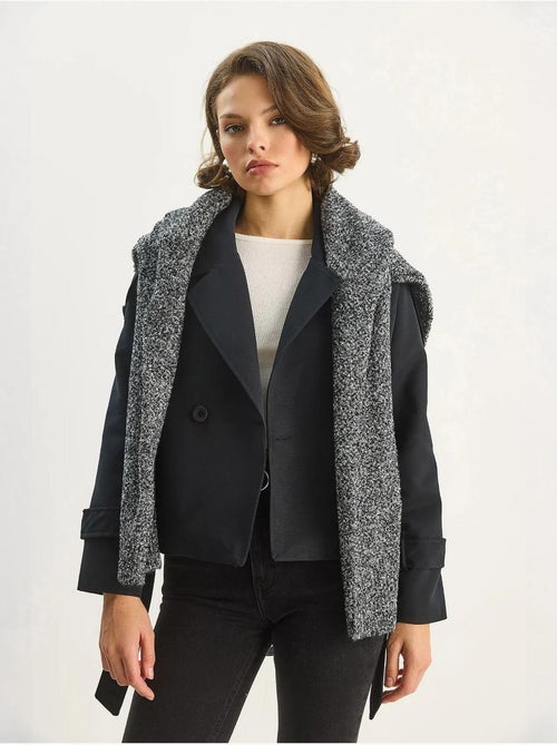 Trench-coat oversize en coton et élasthanne avec fermeture à nouer lucci - Kiabi Trench-coat oversize en coton et élasthanne avec fermeture à nouer lucci - Kiabi