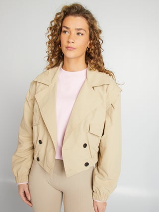 Trench court - coupe cropped