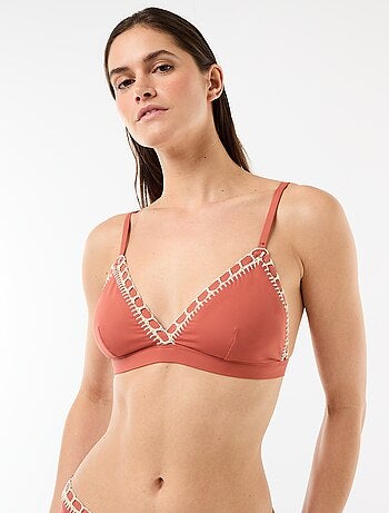 Triangle de bain avec bords macramé