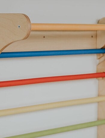 Triangle d’escalade + Mur suédois coloré